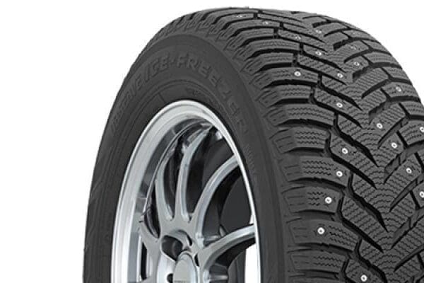 TOYO OBSERVE ICE FREEZER SUV 215/65 R16 98T